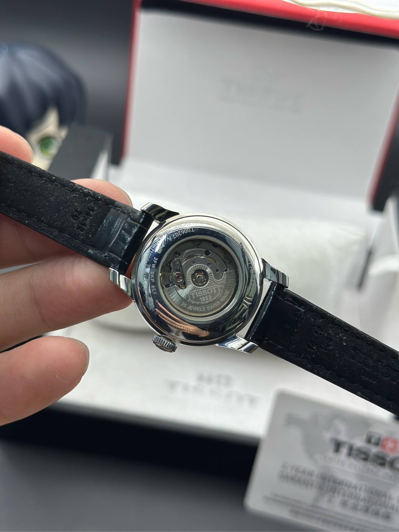 Tissot T006.207.16.038.00 detail 6