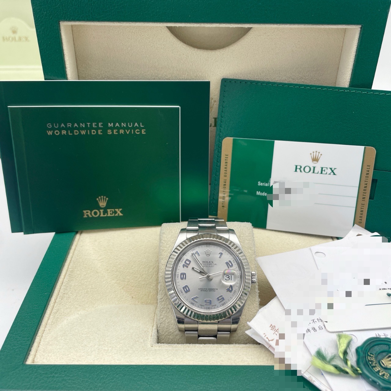 Rolex 116334 detail 8