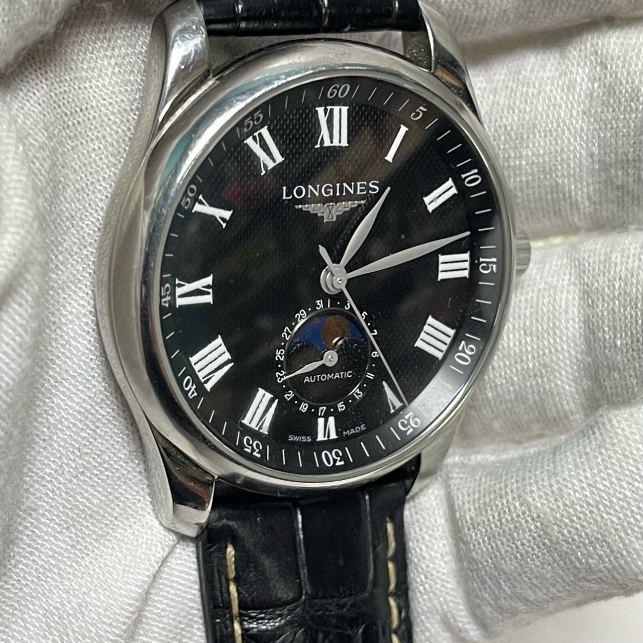 Longines L2.909.4.51.7 detail 2