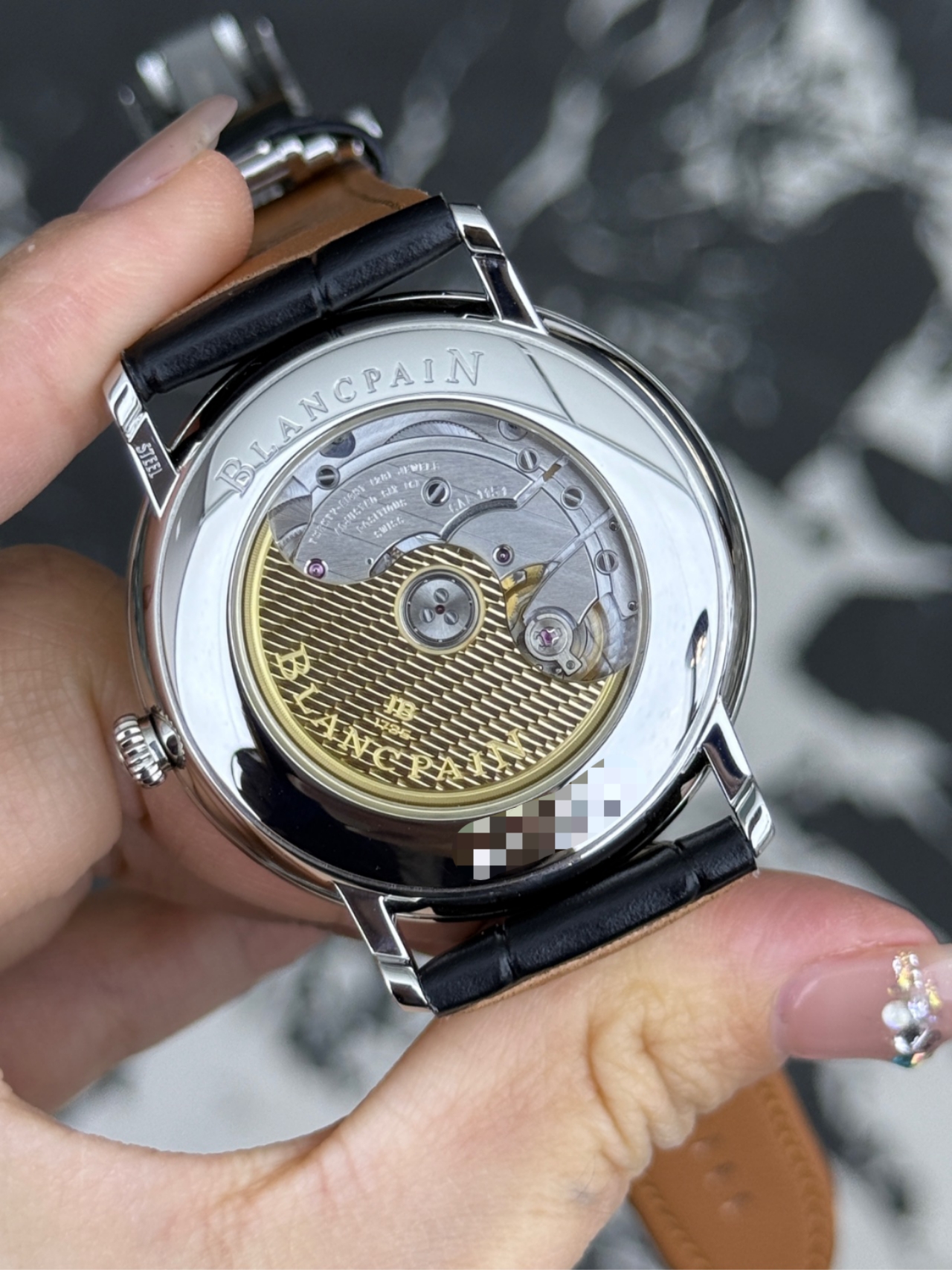 Blancpain 6651-1143-55B detail 6