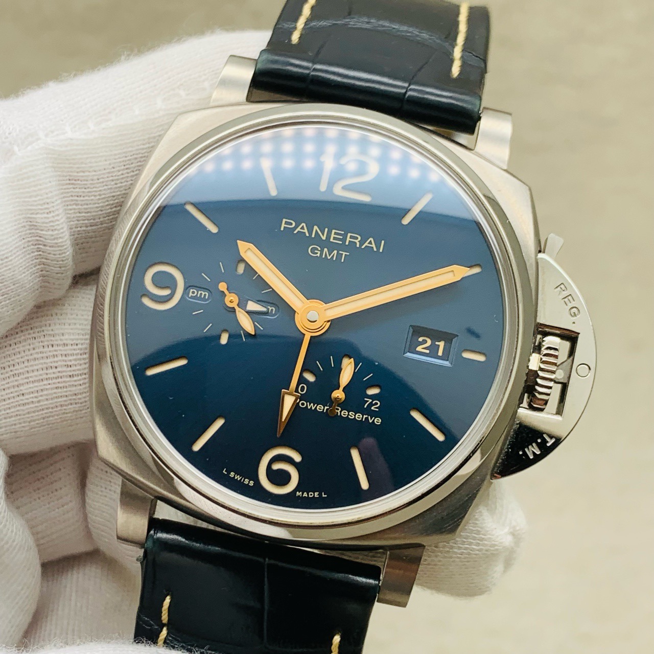 Panerai PAM00964 detail 1