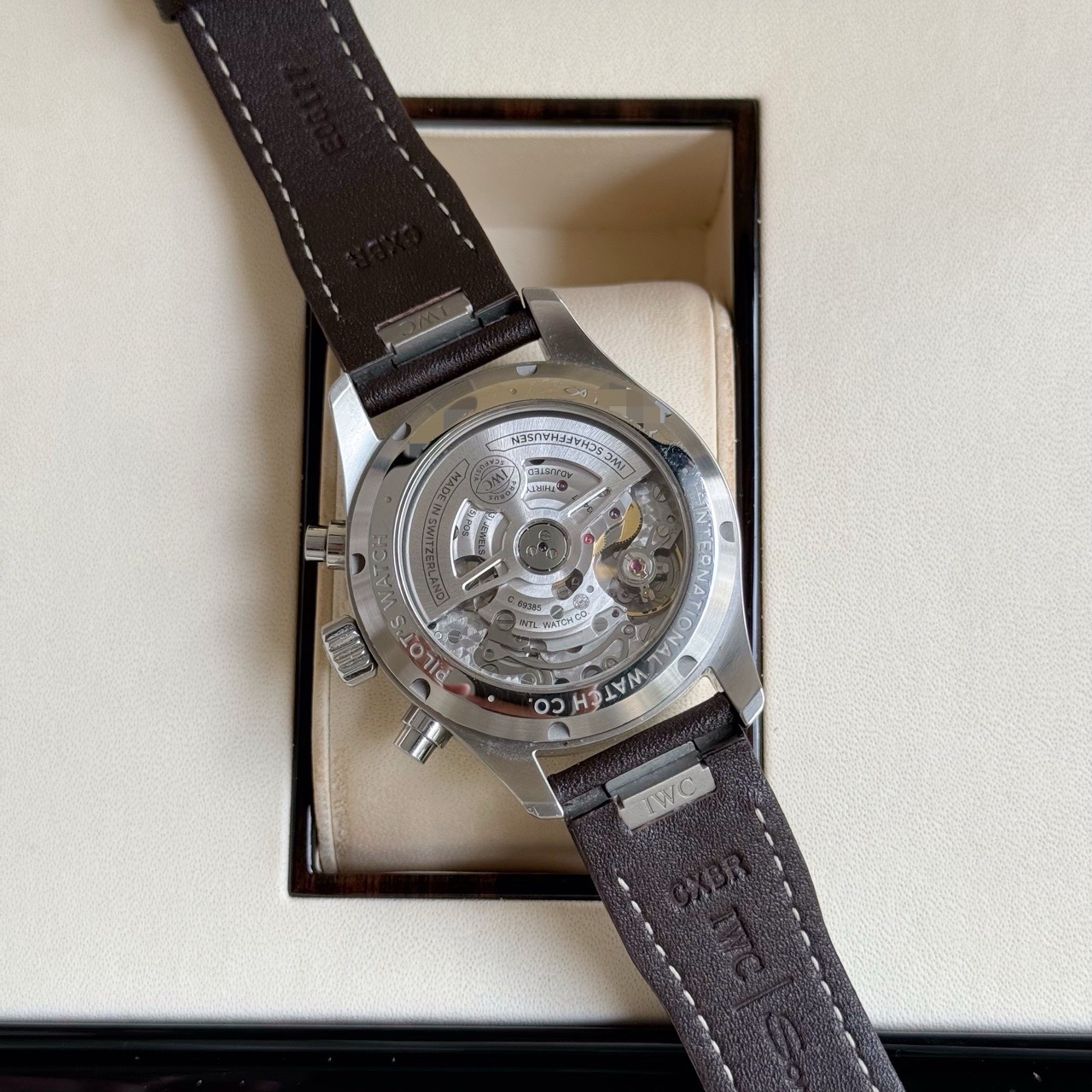 IWC IW388103 detail 3