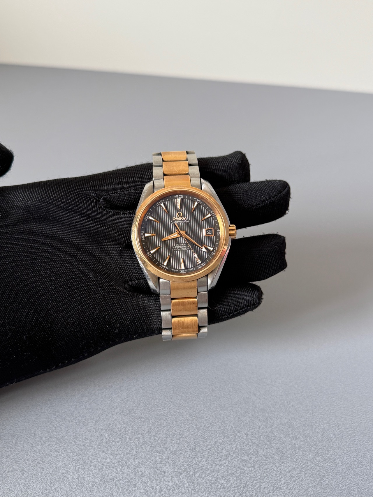 Omega 231.20.42.21.06.003