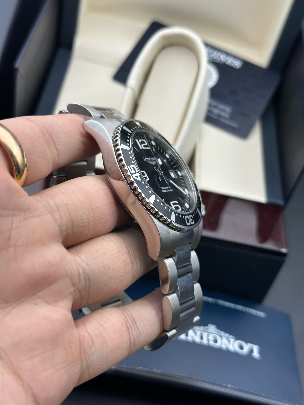 Longines L3.841.4.56.6 detail 3