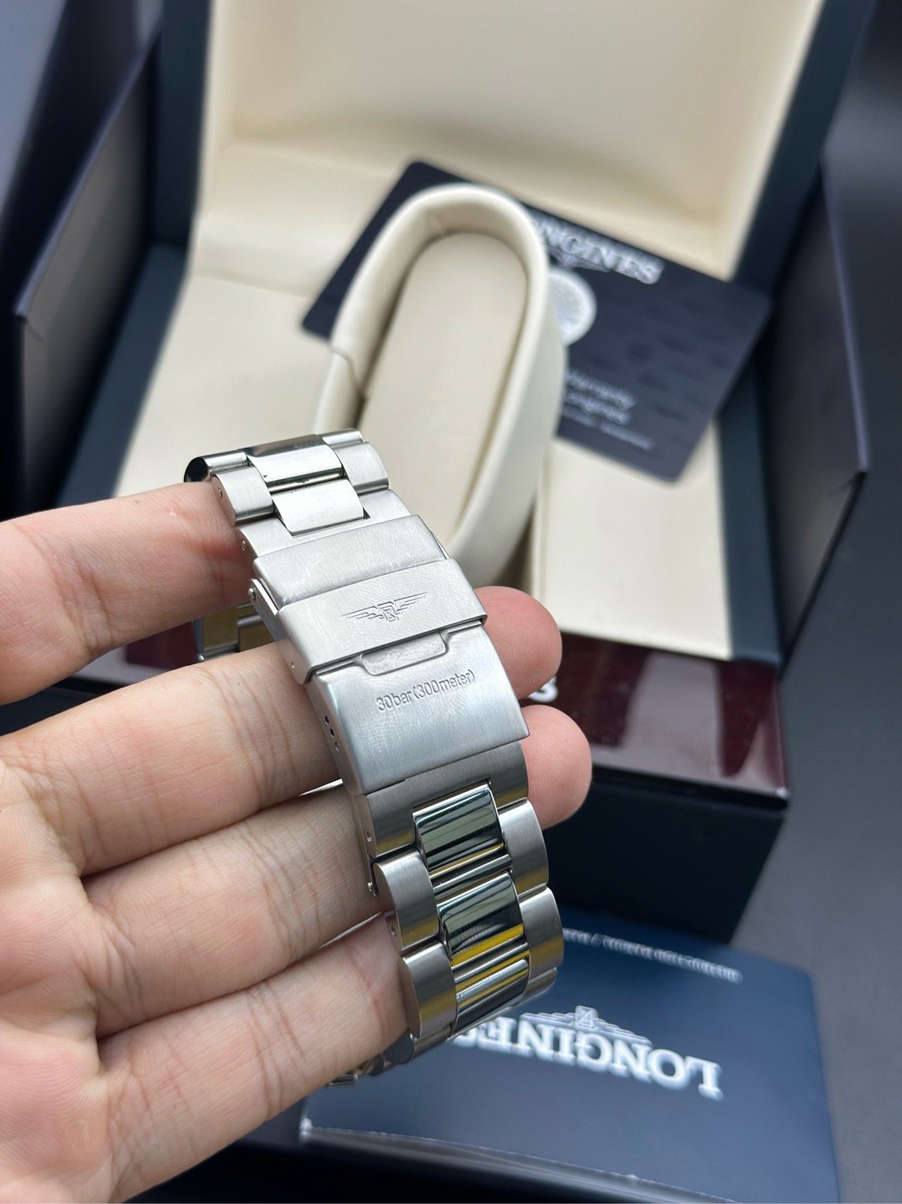 Longines L3.841.4.56.6 detail 5