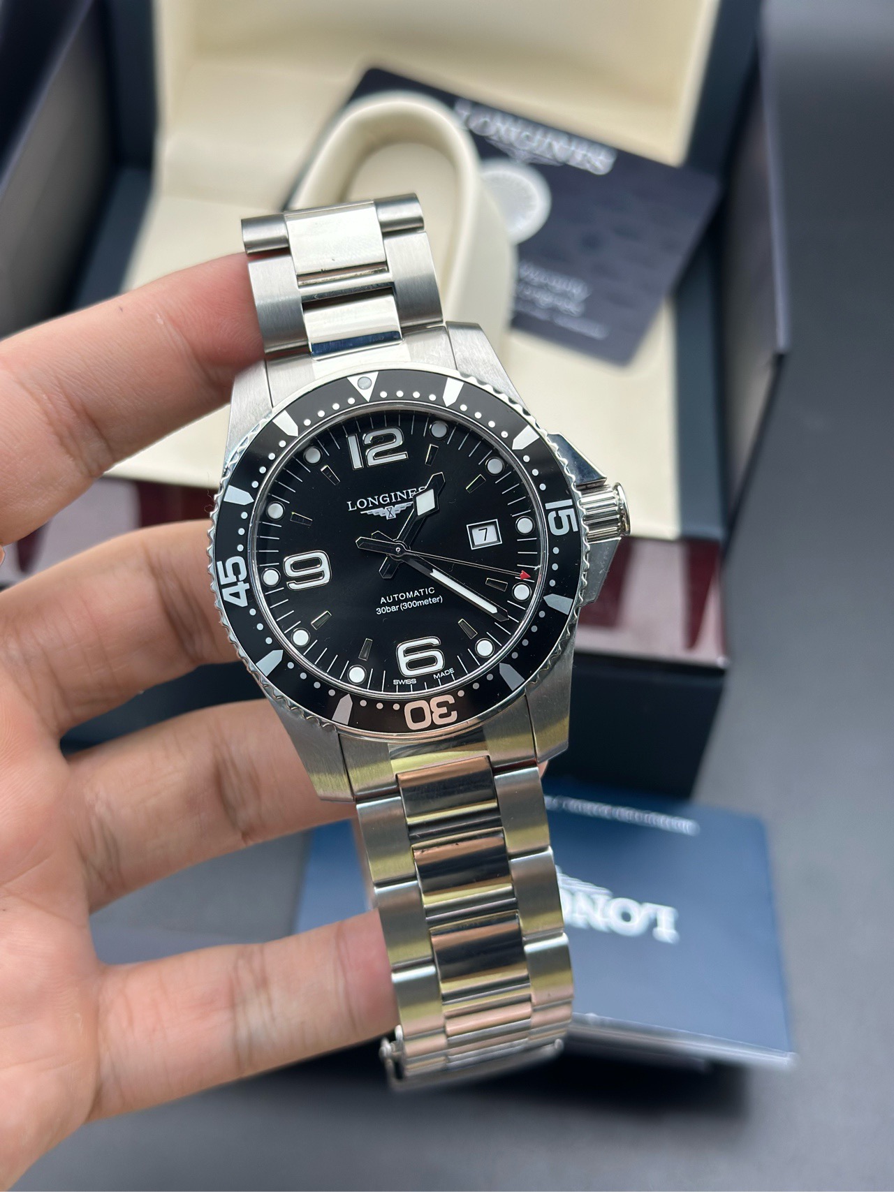 Longines L3.841.4.56.6 detail 1