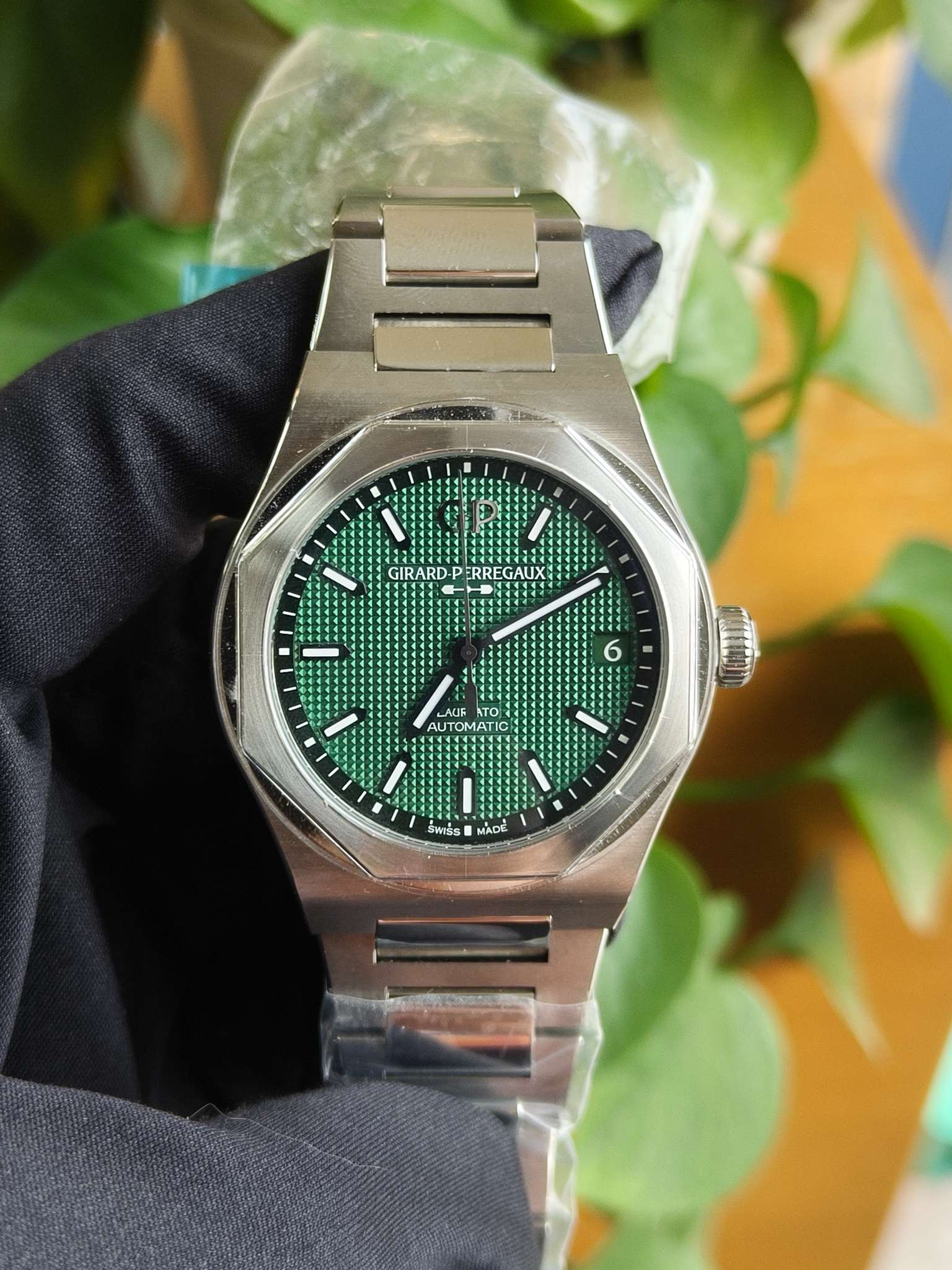 Girard Perregaux 81010-11-3153-1CM