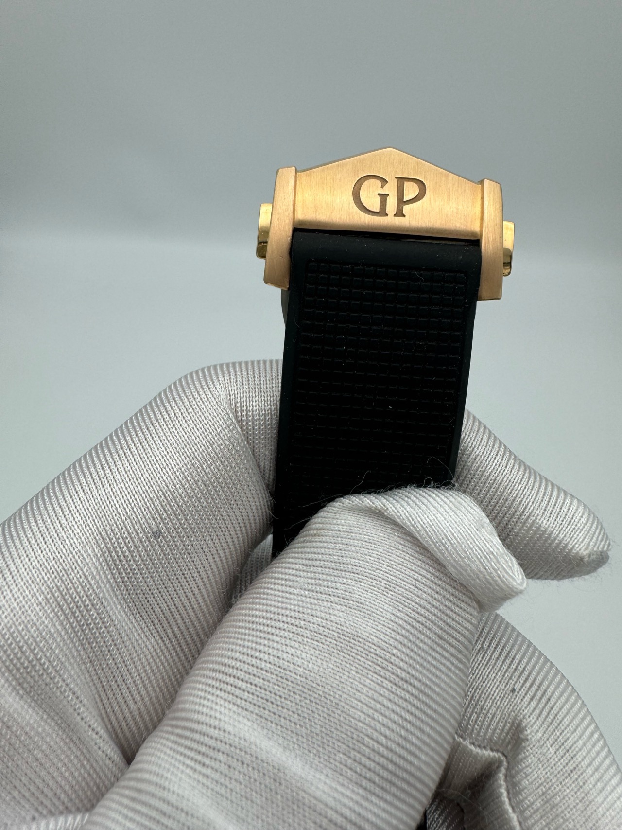 Girard Perregaux 49655-52-131-BB6A detail 4