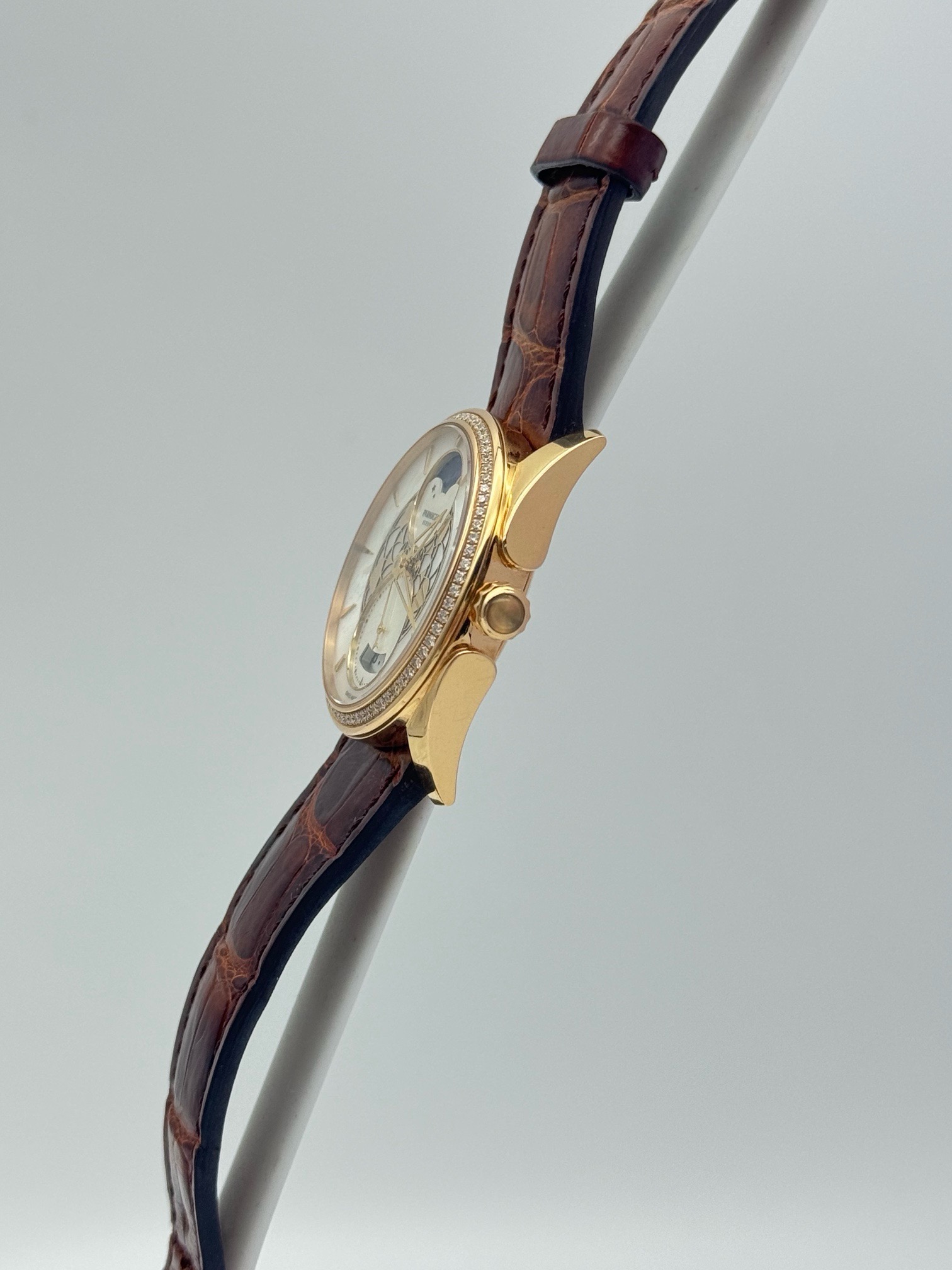 Parmigiani Fleurier PFC283-1063300-HC6121 detail 2