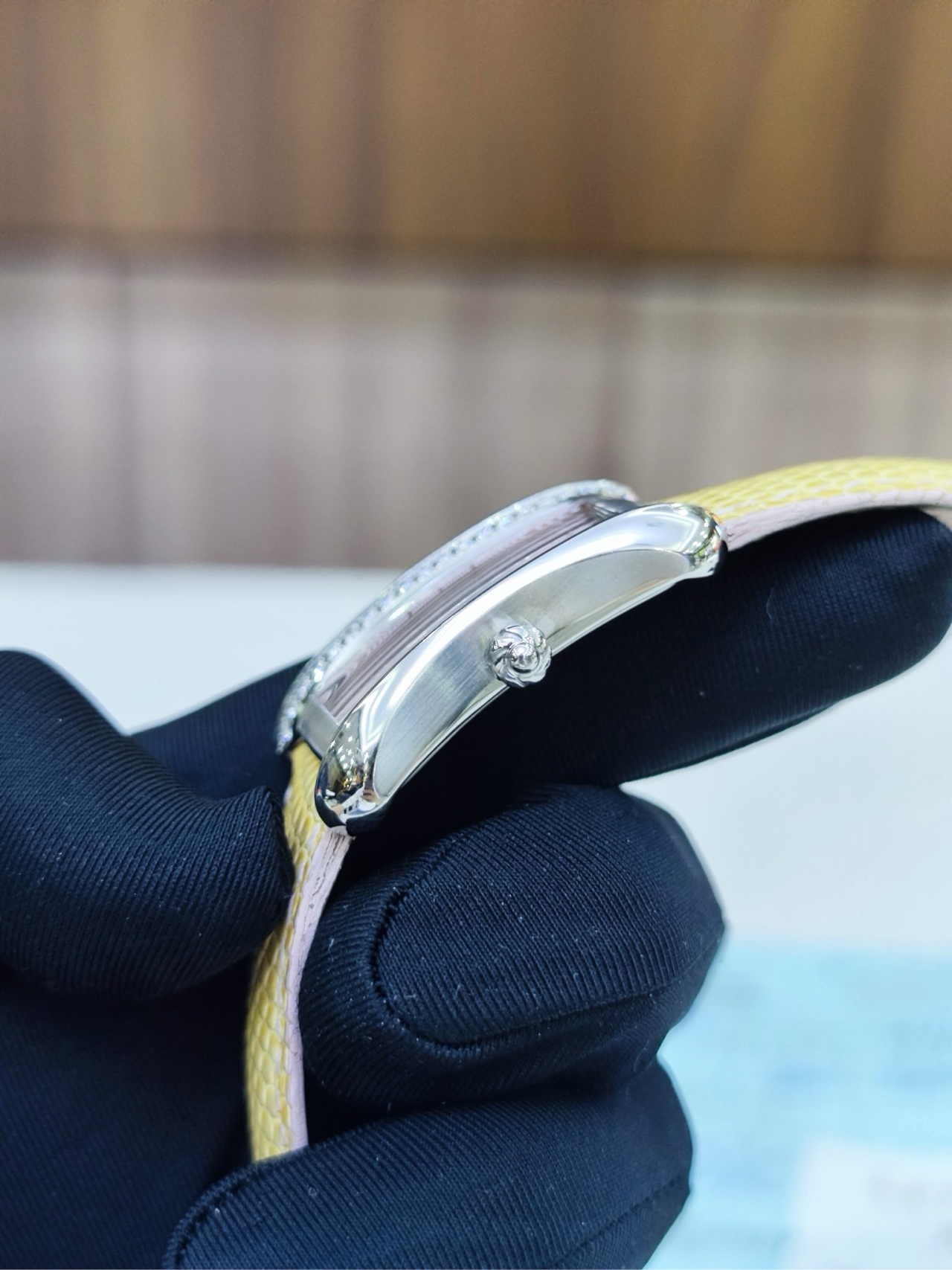 Carl F. Bucherer 00.10701.08.92.11 detail 6