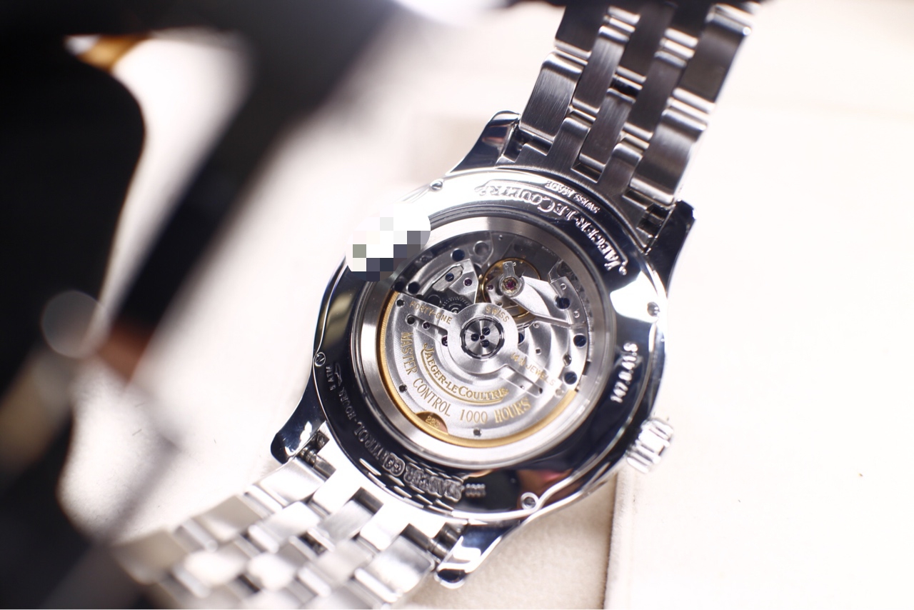 Jaeger-LeCoultre Q151812A detail 6