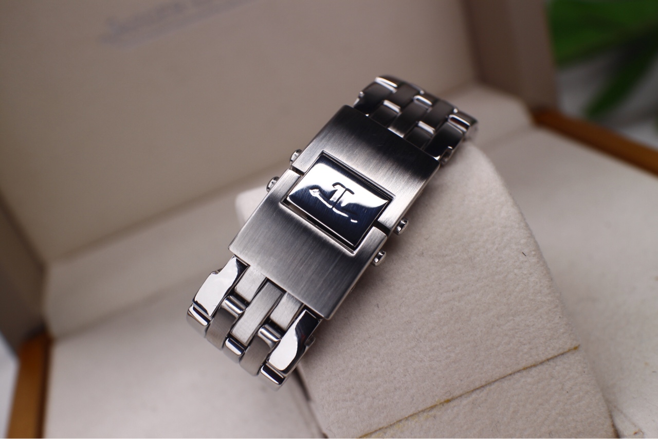 Jaeger-LeCoultre Q151812A detail 4