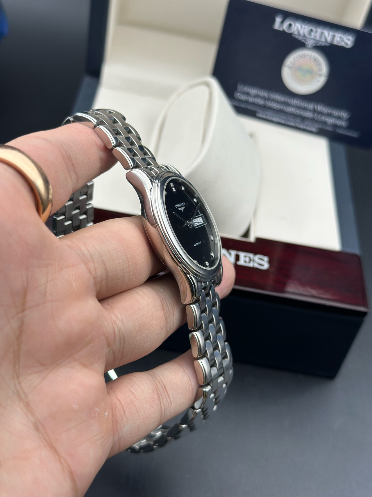 Longines L4.799.4.57.6 detail 2