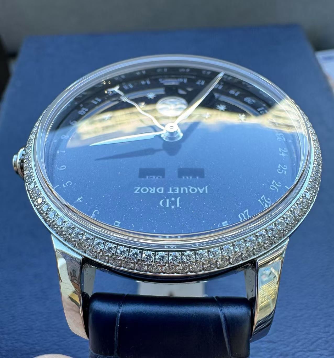 Jaquet-Droz J012610271 detail 2