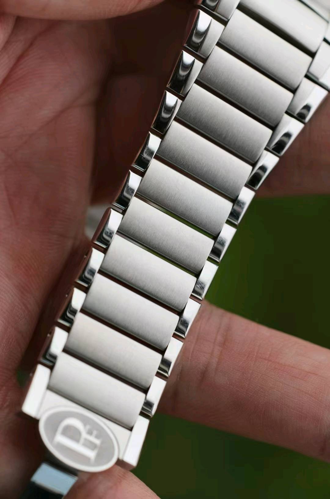 Parmigiani Fleurier PFC905-1020001-100182 detail 4