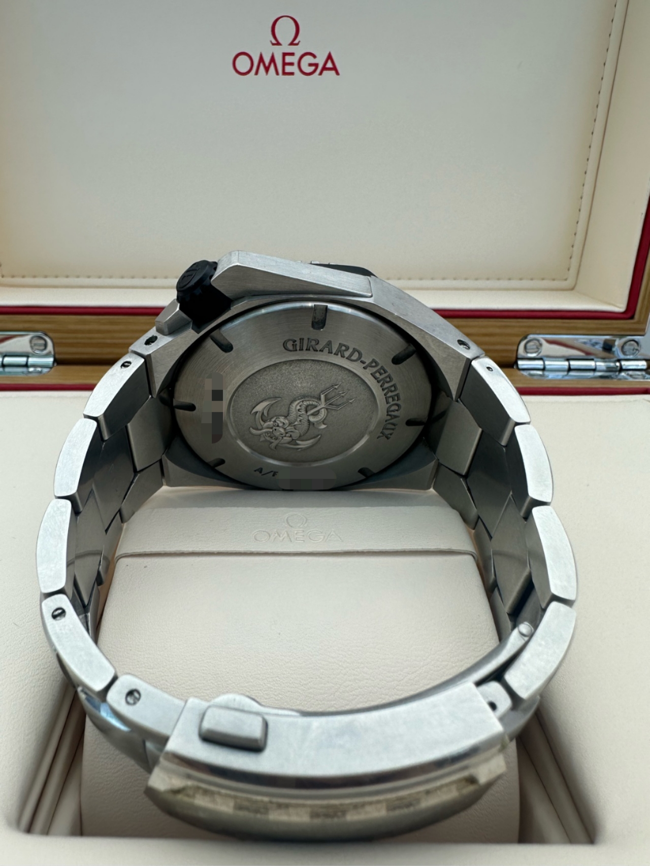 Girard Perregaux 49960-19-631-FK6A detail 4