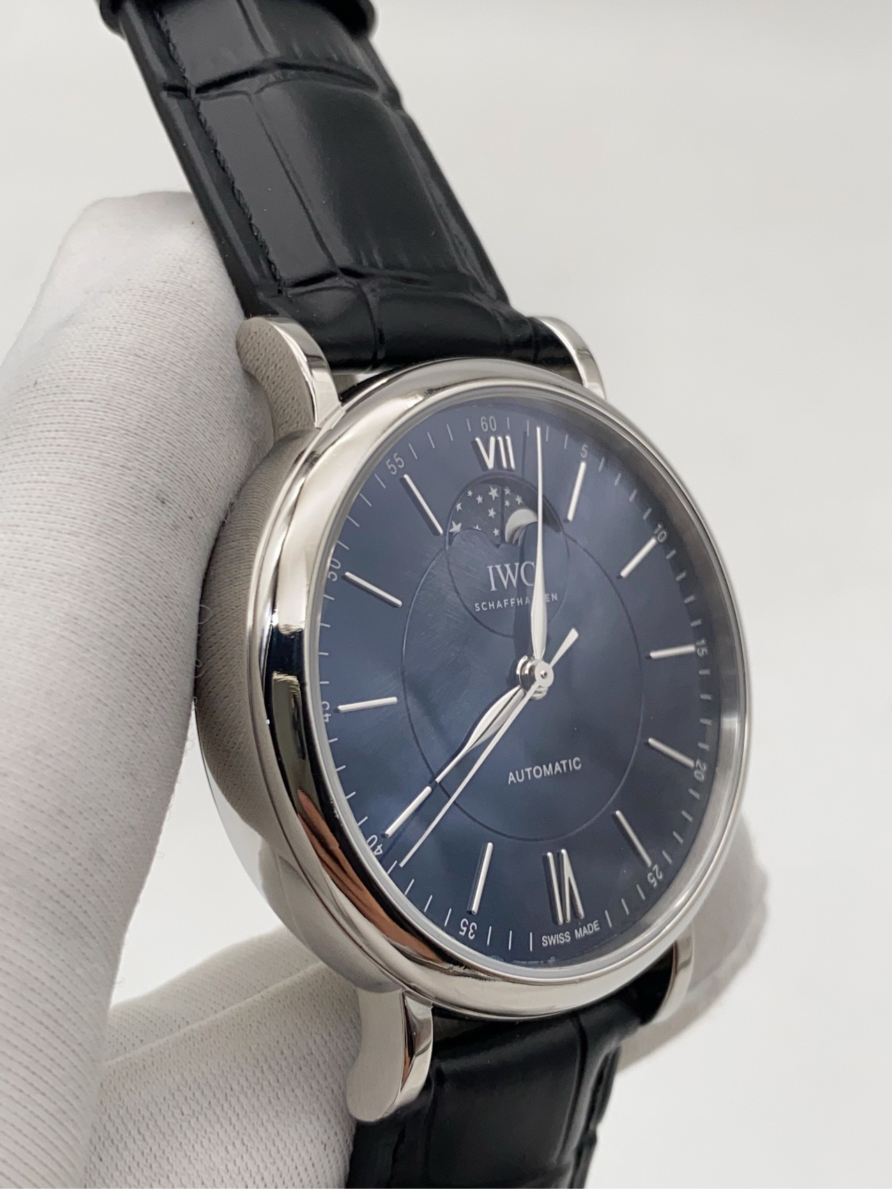 IWC 459402 detail 1