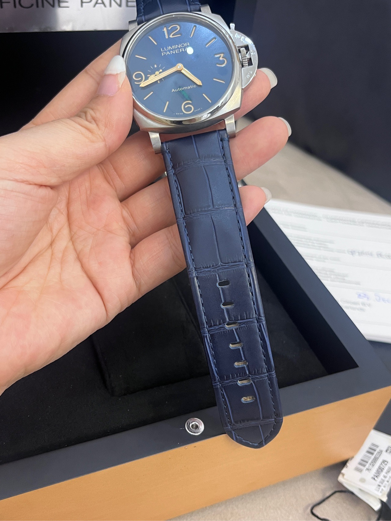 Panerai PAM00729 detail 3