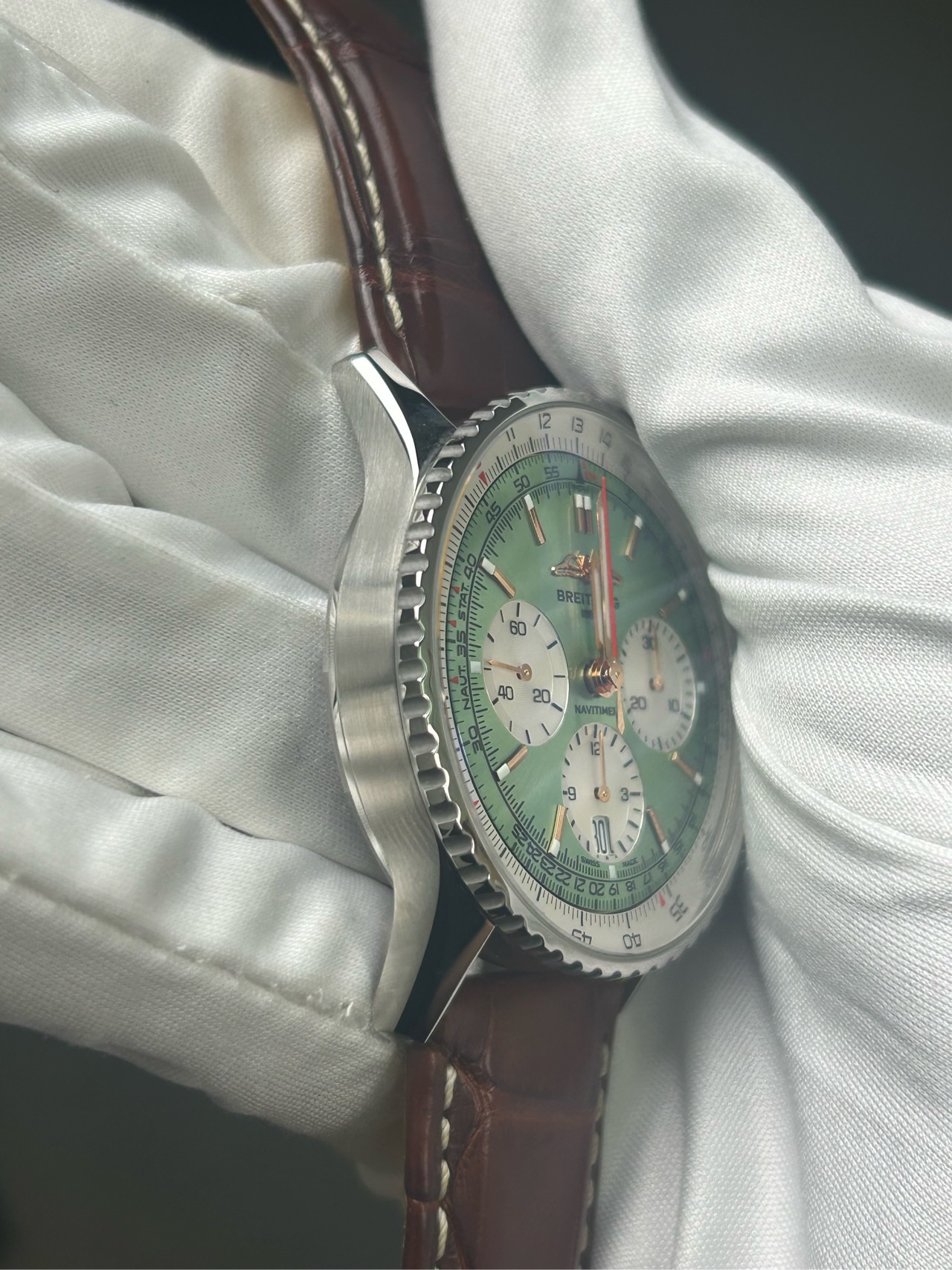 Breitling AB0139211L1P1 detail 2