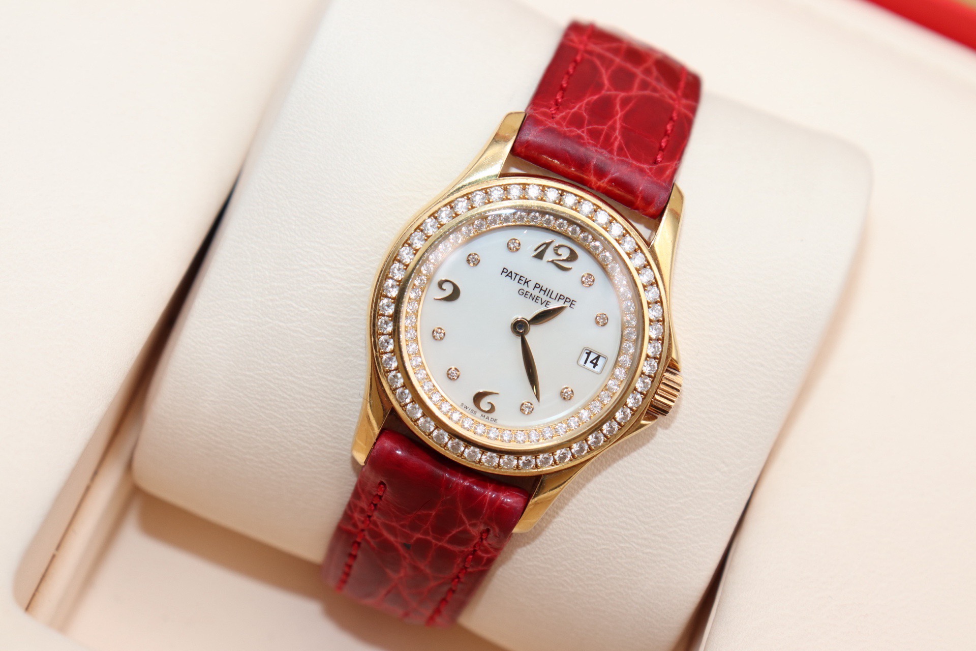 Patek Philippe 4906 detail 1