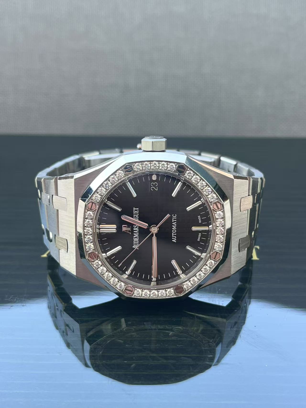 Audemars Piguet 15451st detail 1