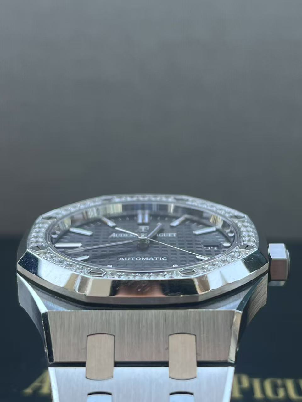 Audemars Piguet 15451st detail 4