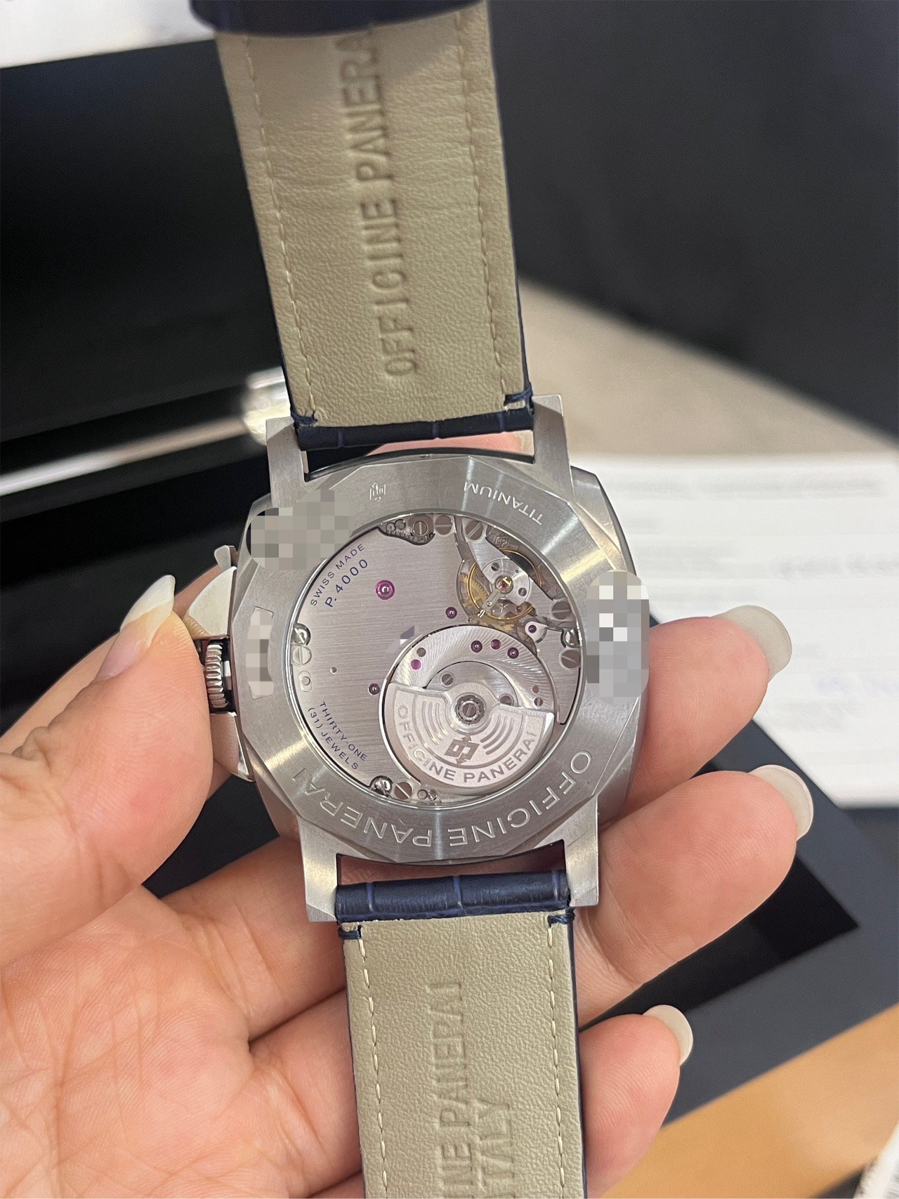Panerai PAM00729 detail 4