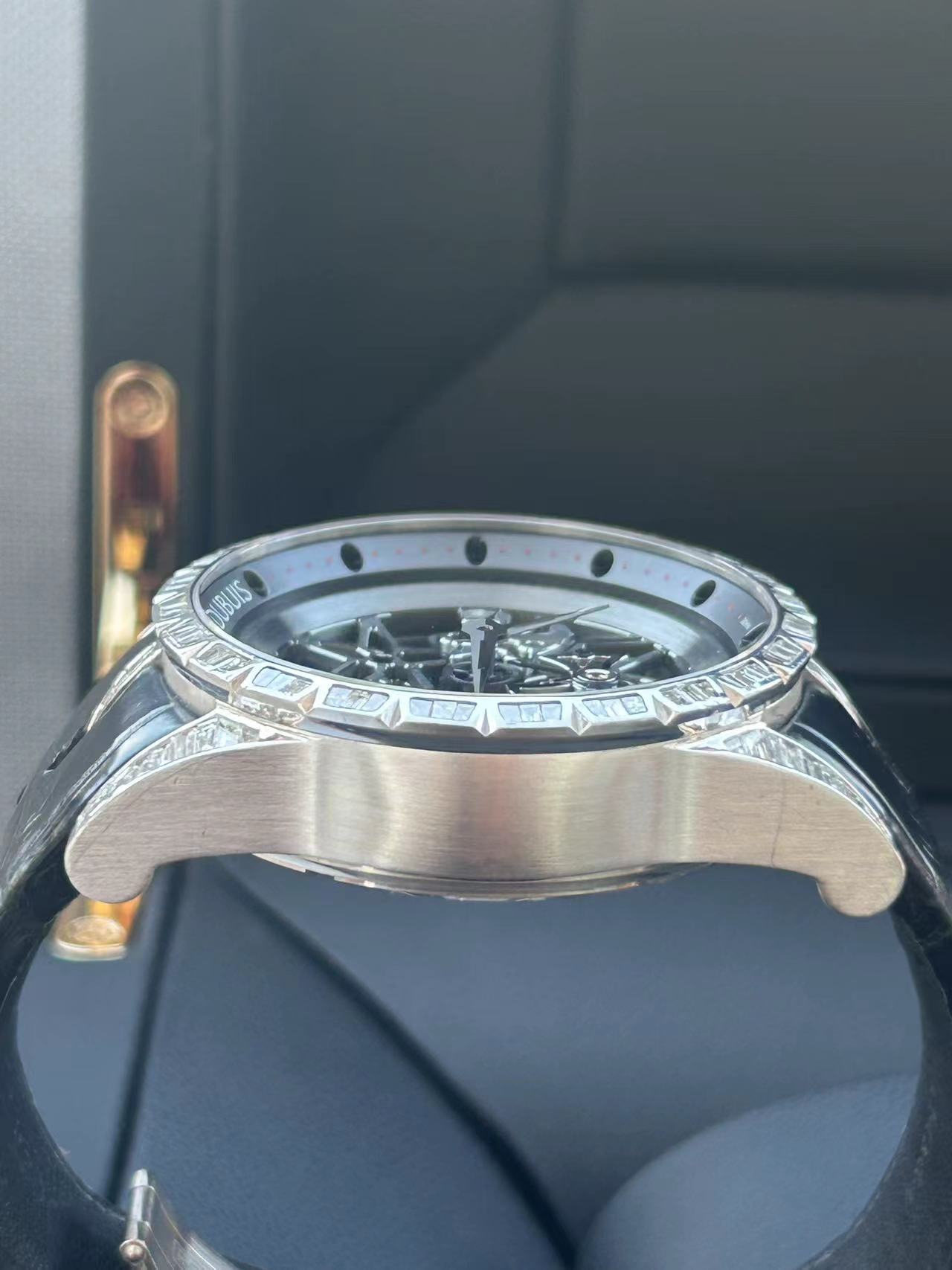 Roger Dubuis RDDBEX0260 detail 4