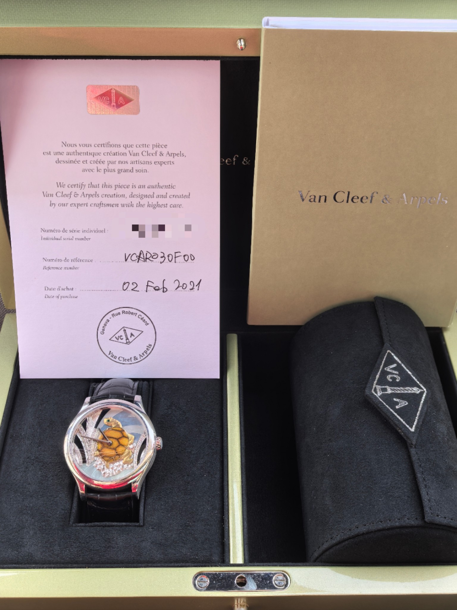 Van Cleef & Arpels VCAR030F00 detail 7