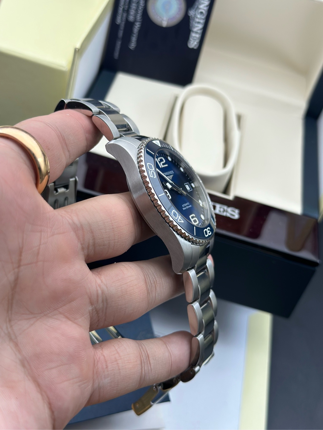 Longines L3.782.4.96.6 detail 1