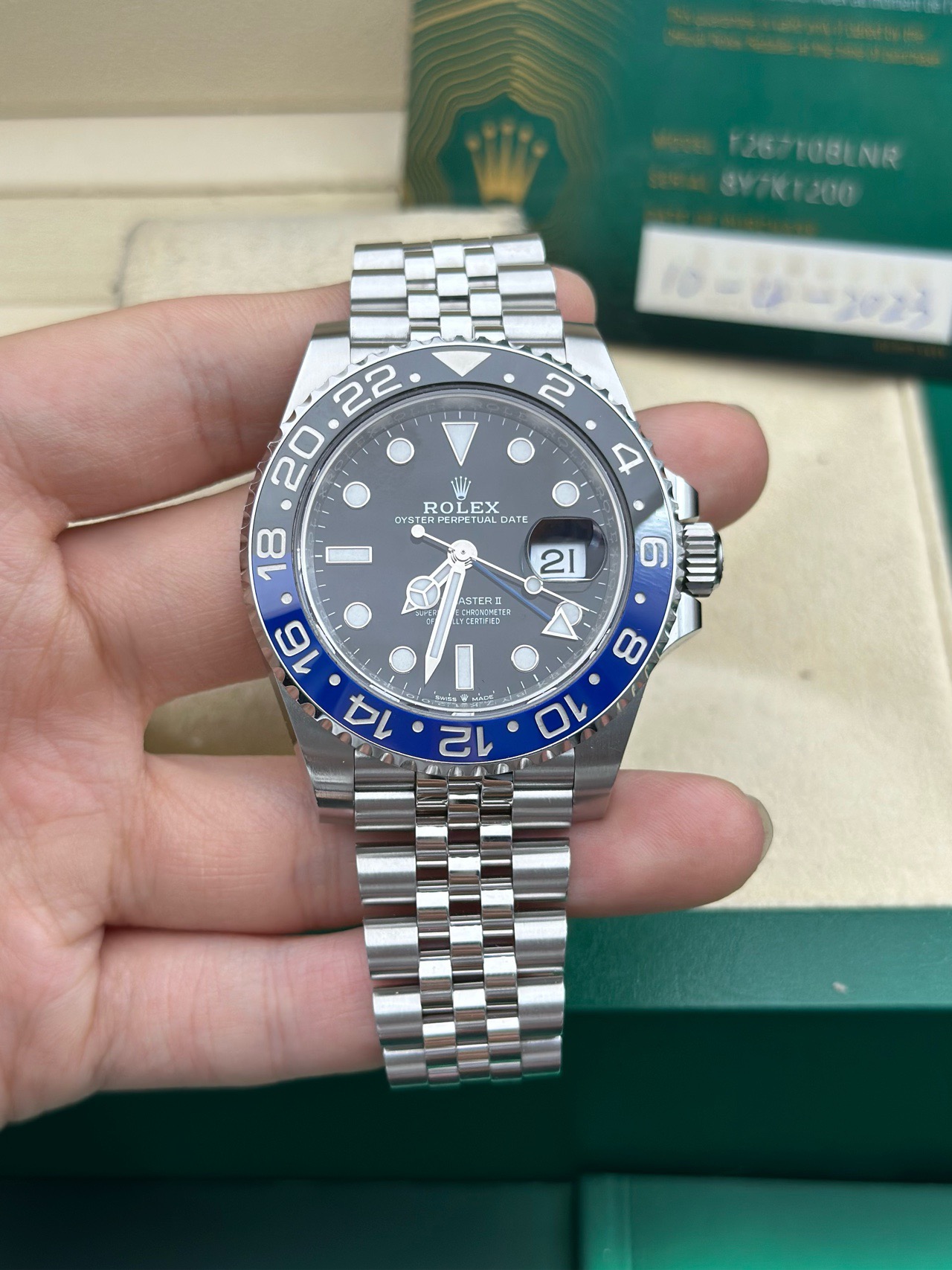Rolex 126710bInr-0002 detail 1