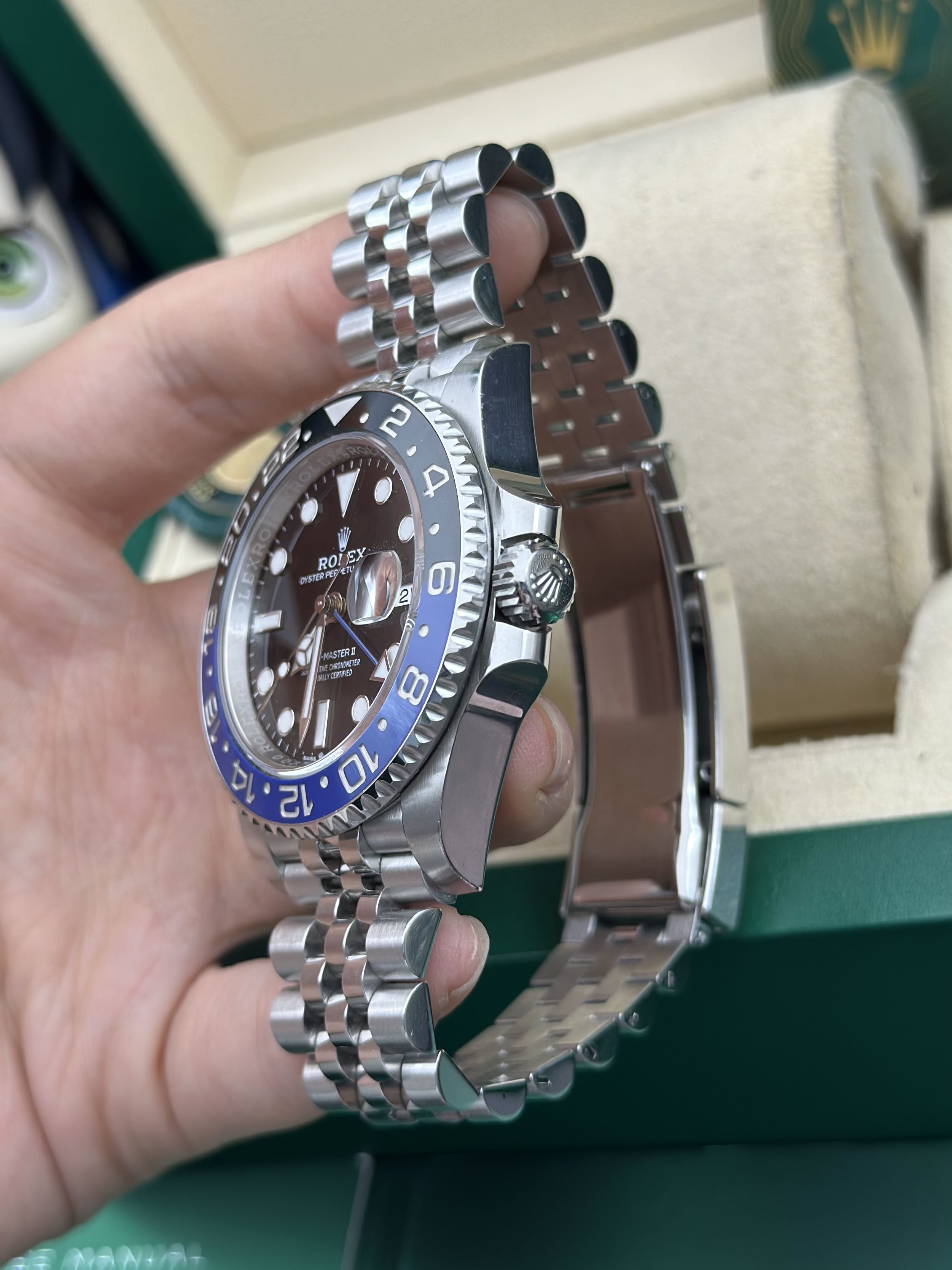 Rolex 126710bInr-0002 detail 3