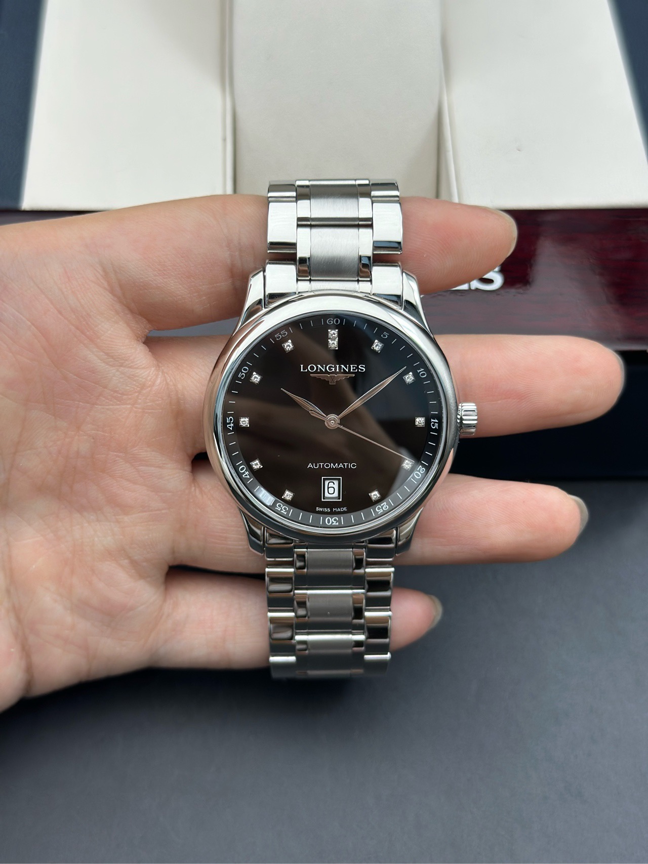 Longines L2.628.4.57.6 detail 1