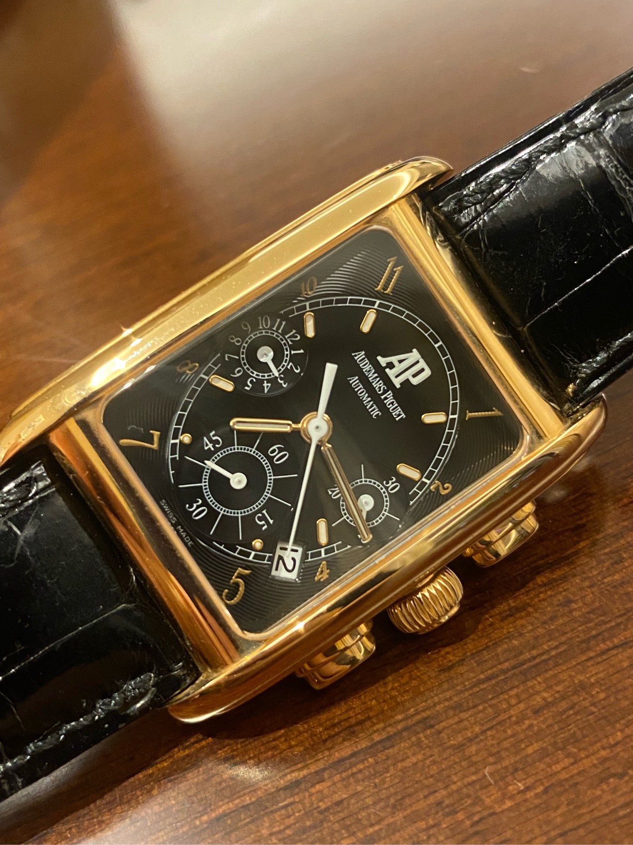 Audemars Piguet 25987 detail 1