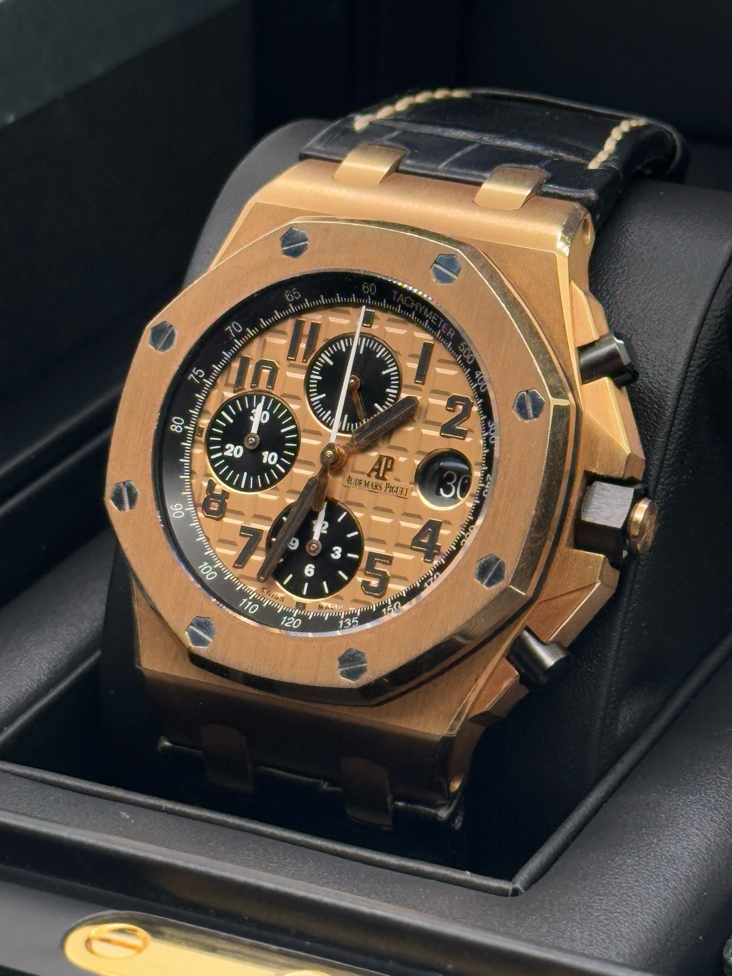 Audemars Piguet 26470OR.OO.A002CR.01 detail 1