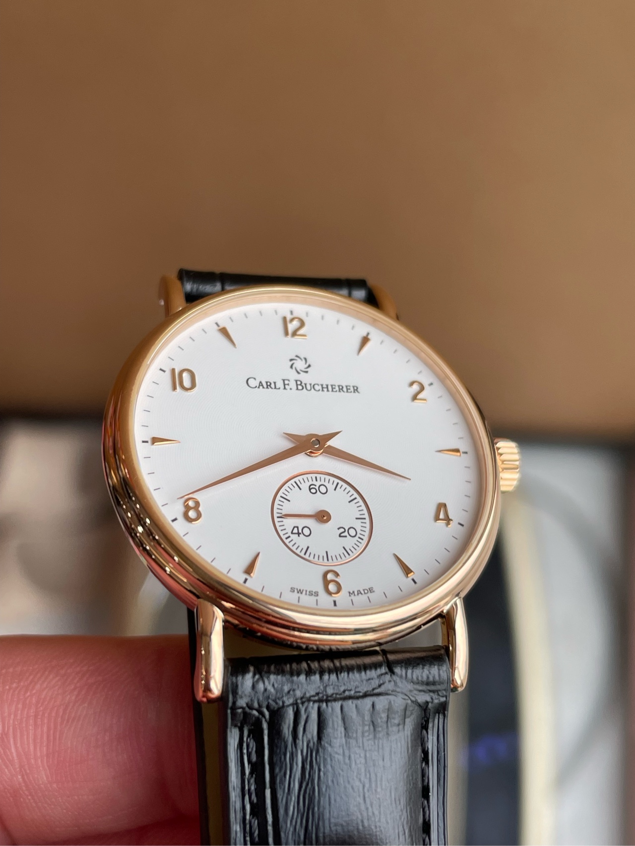 Carl F. Bucherer 00.10305.03.26.01 detail 1