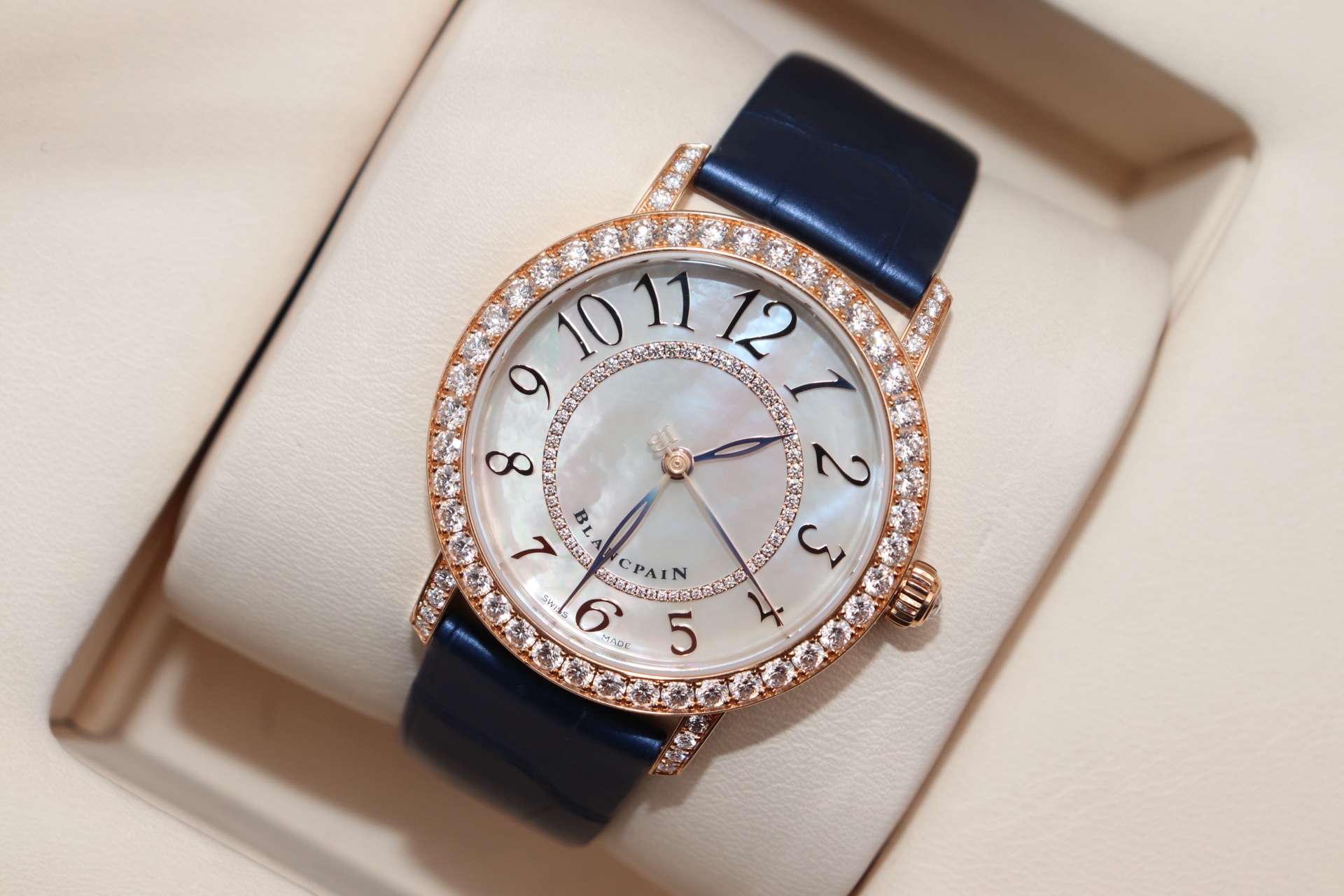 Blancpain 3660-2954-O55A detail 5