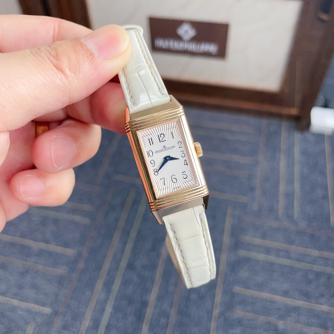 Jaeger-LeCoultre 3352420 detail 3