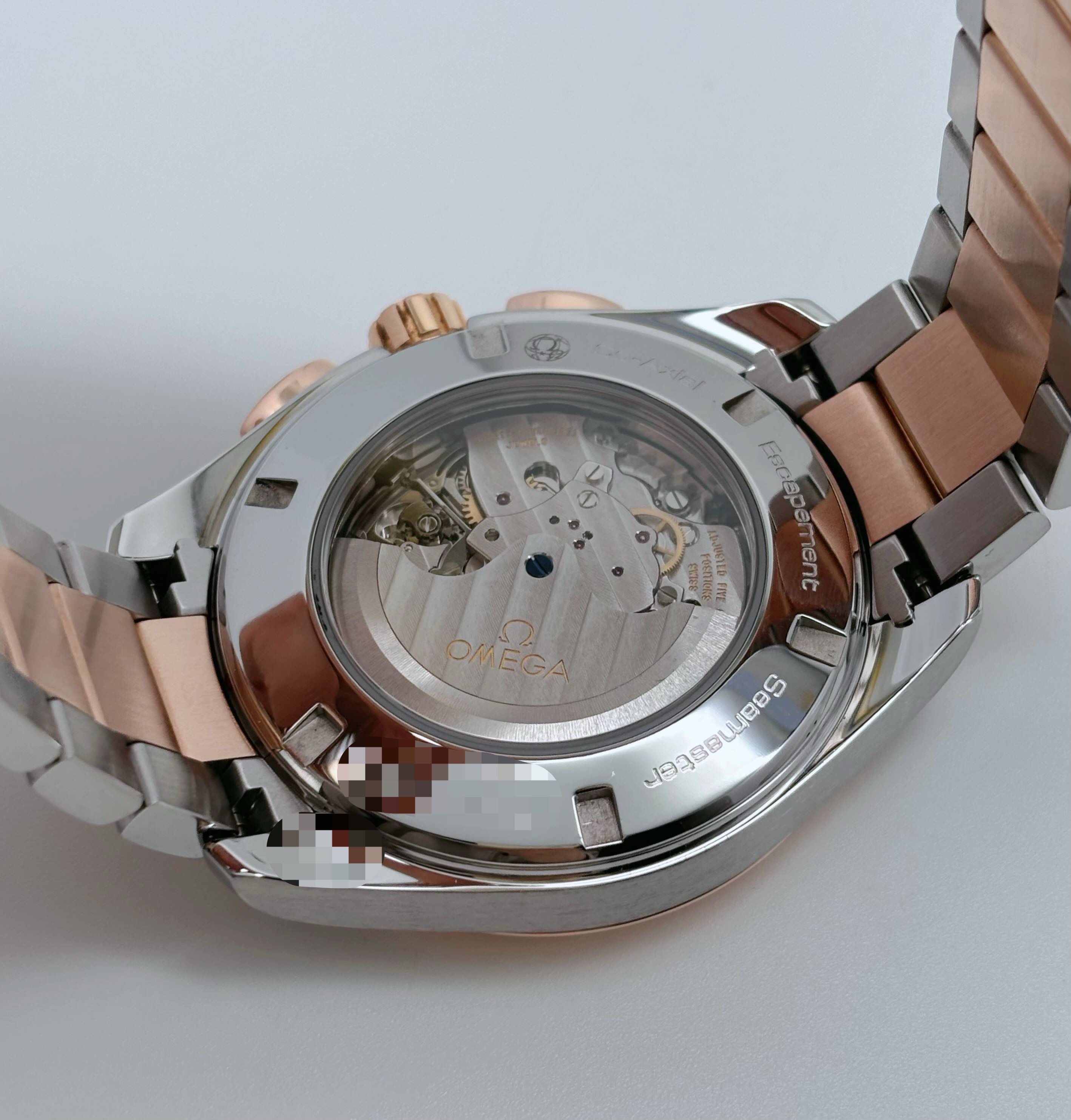 Omega 231.20.44.50.06.001 detail 7