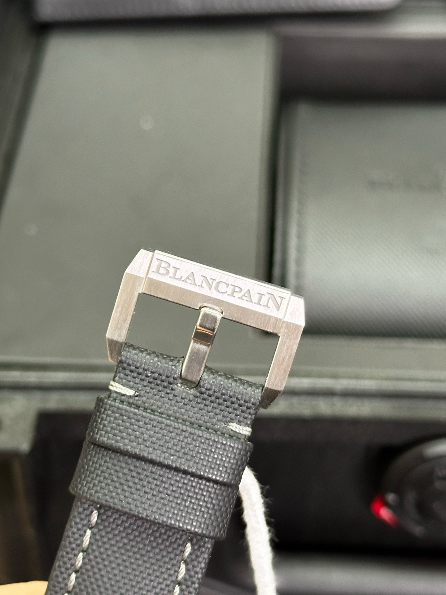 Blancpain 5052-1146-E52A detail 4