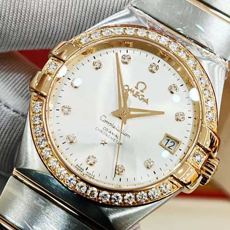 Omega 123.25.35.20.52.001 detail 1