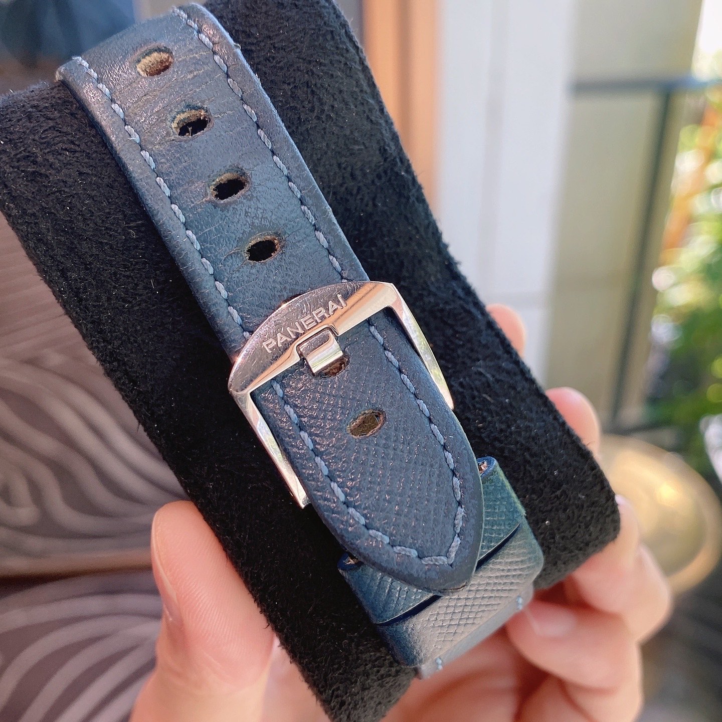 Panerai PAM00906 detail 3