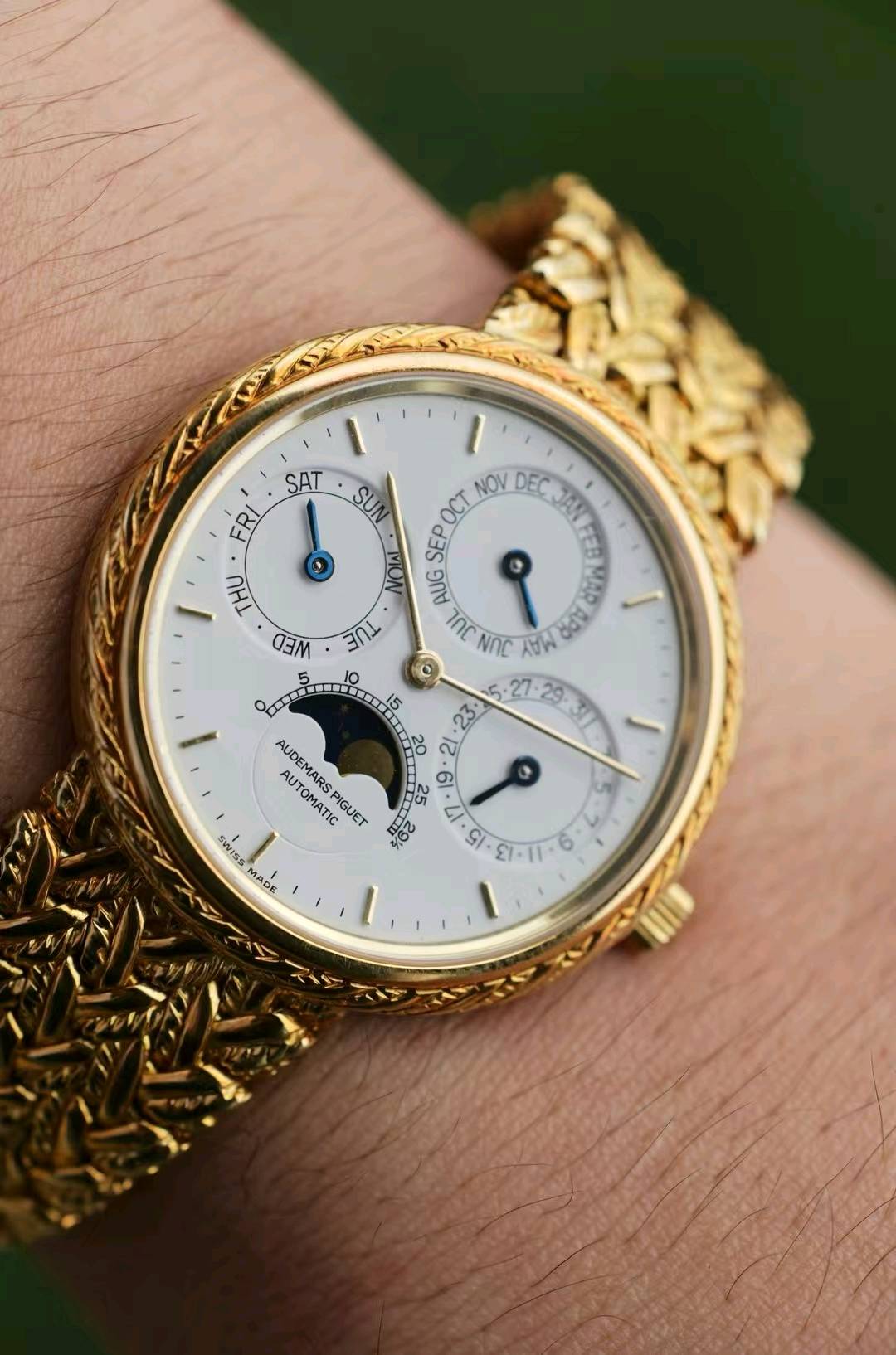 Audemars Piguet 5549 detail 2