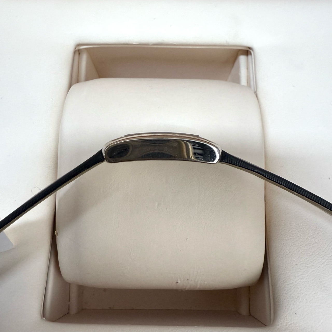 Cartier W5001256 detail 4