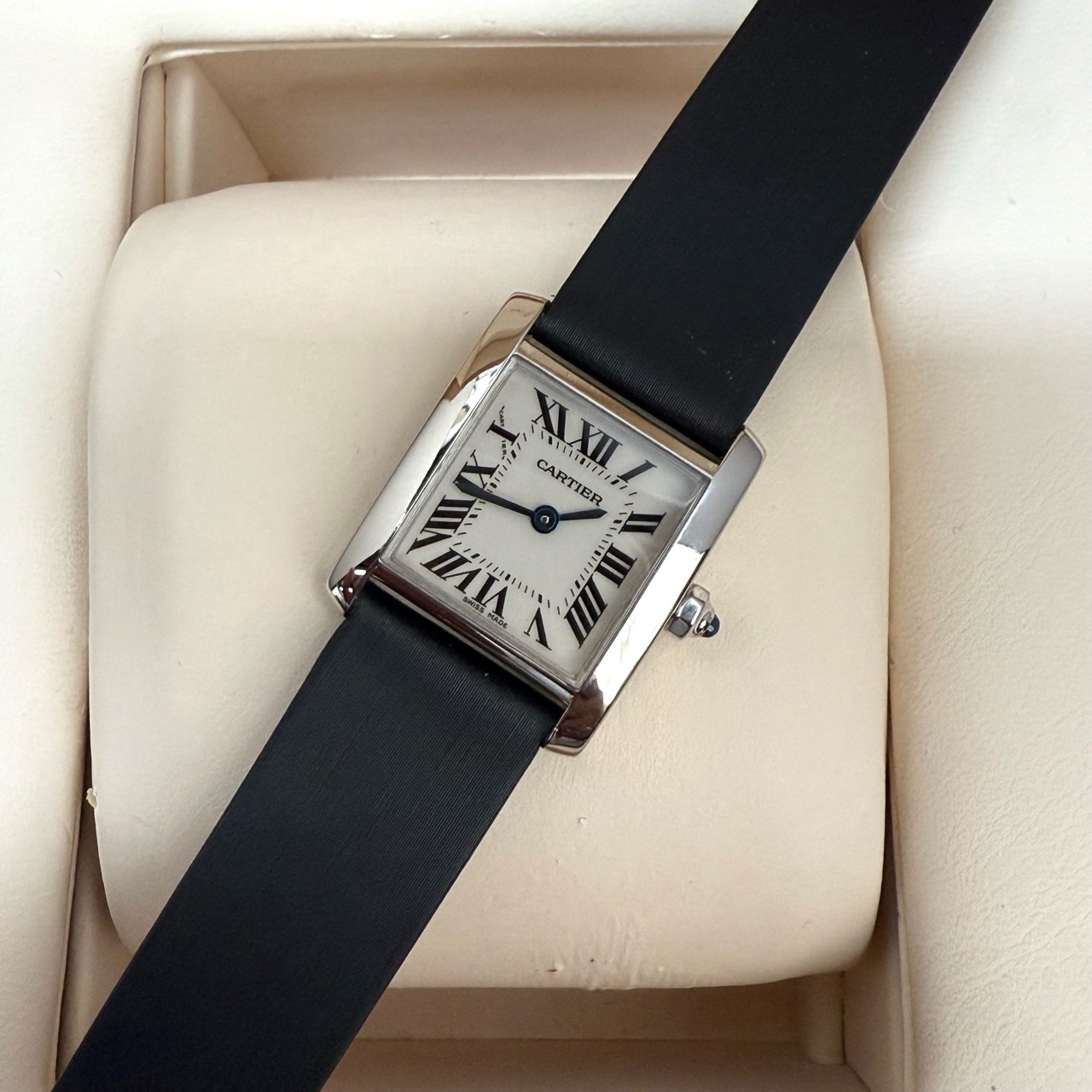 Cartier W5001256 detail 1
