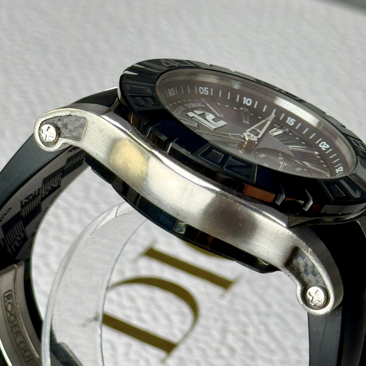 Roger Dubuis RDDBSE0270 detail 5