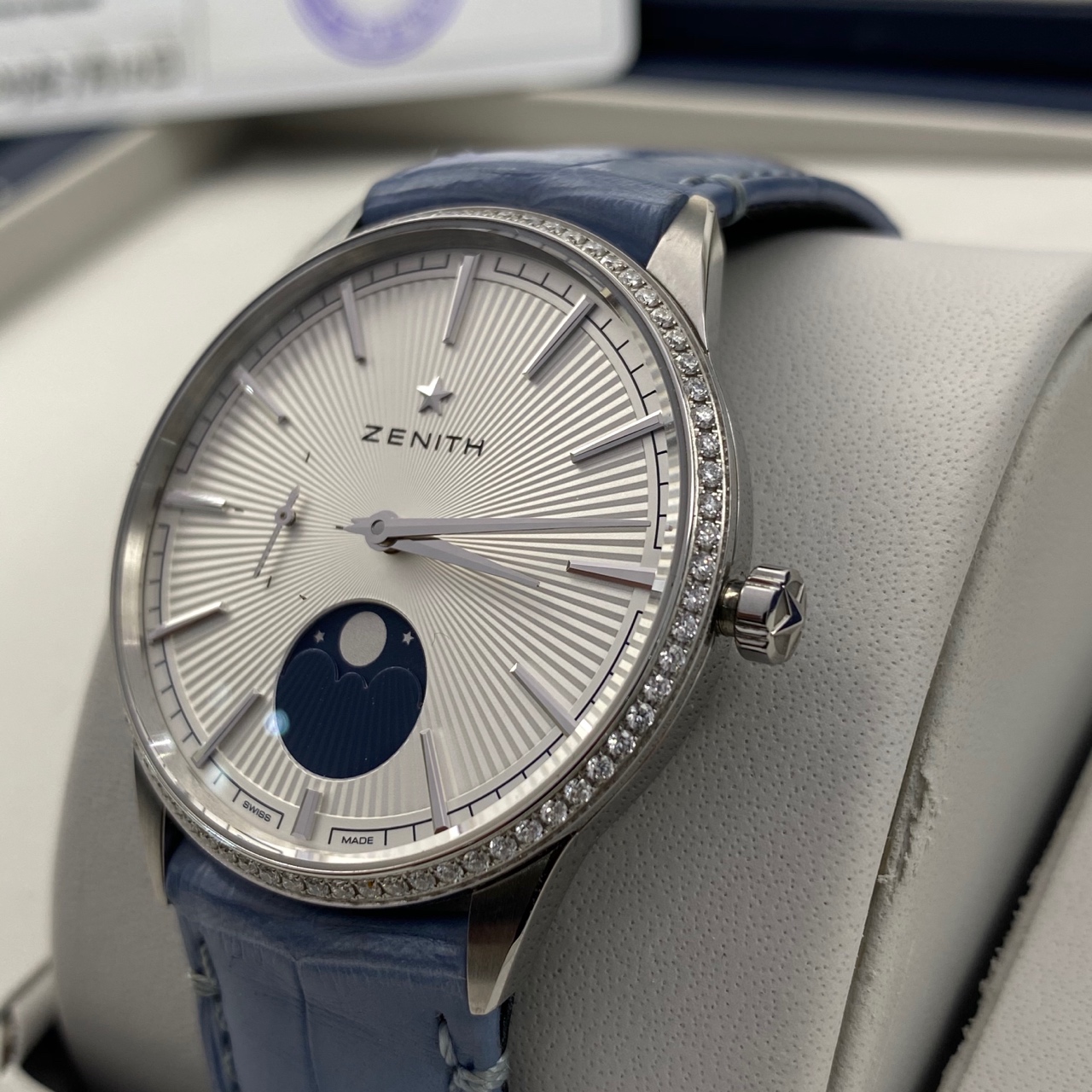 Zenith 16.3200.692 / 01.C832 detail 3