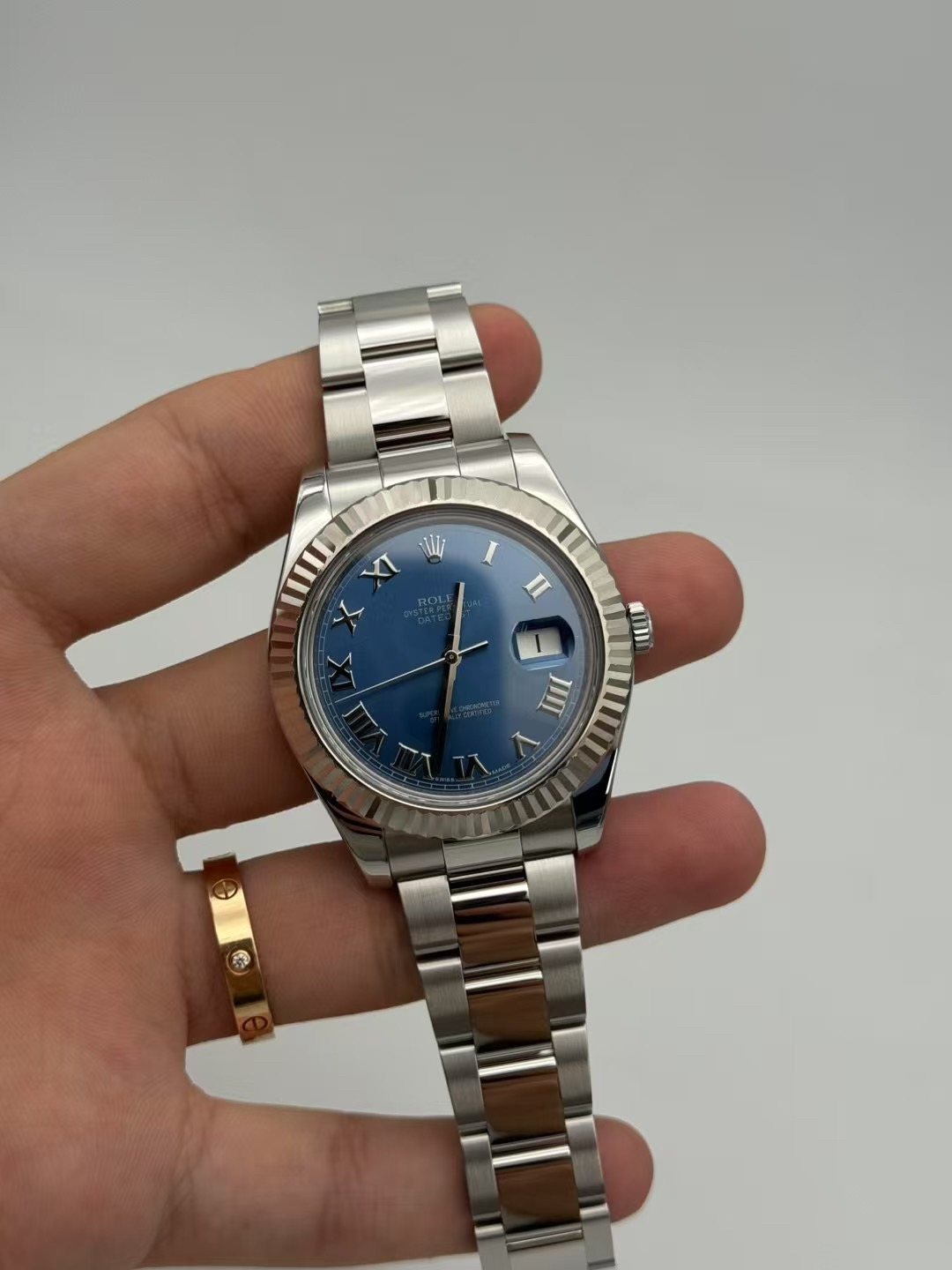 Rolex 116334 detail 2