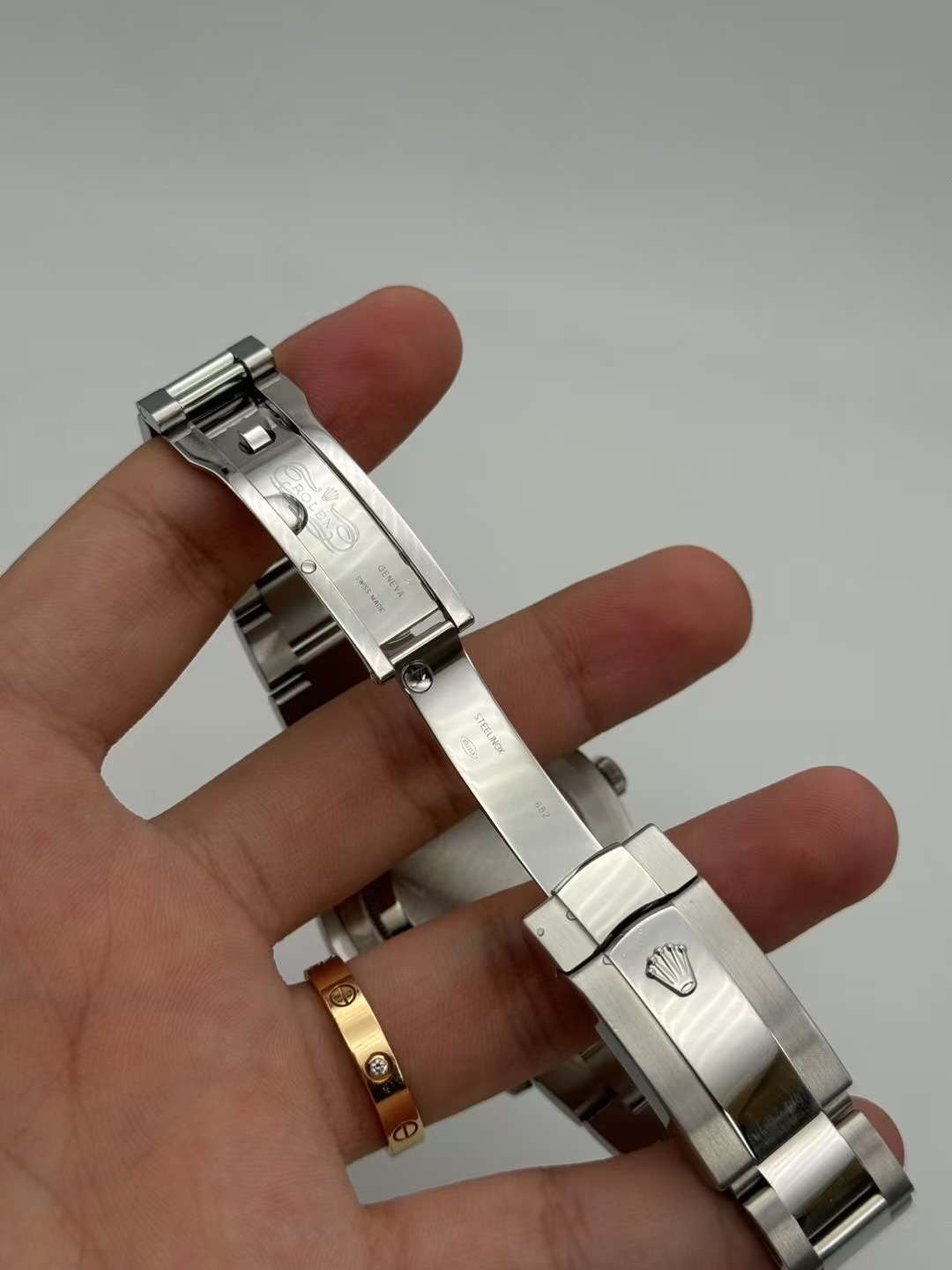 Rolex 116334 detail 5