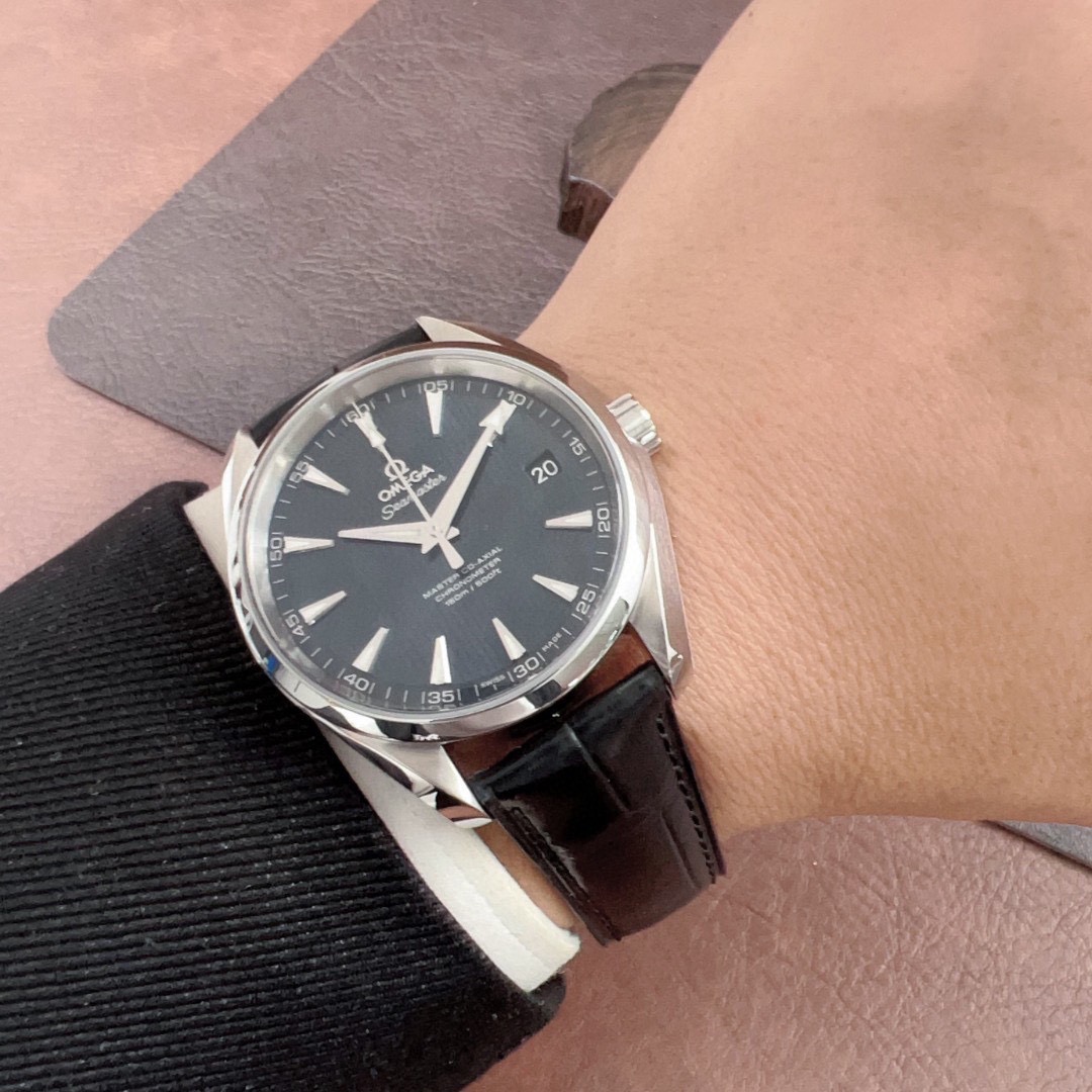Omega 231.13.42.21.03.001 detail 1